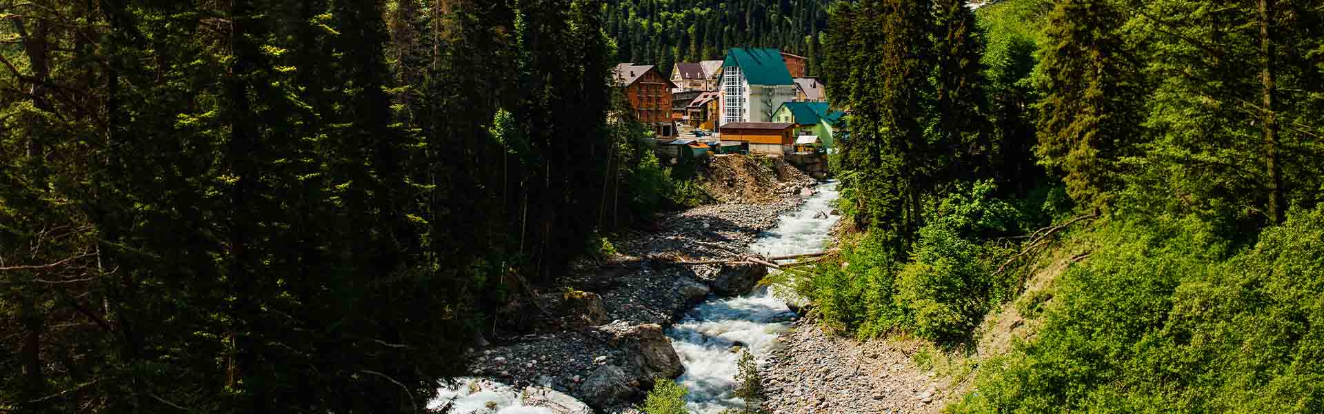Best Place to Stay in Kasol After the Amarnath Yatra 2026